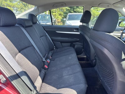 2010 Subaru Legacy 2.5i Automatic