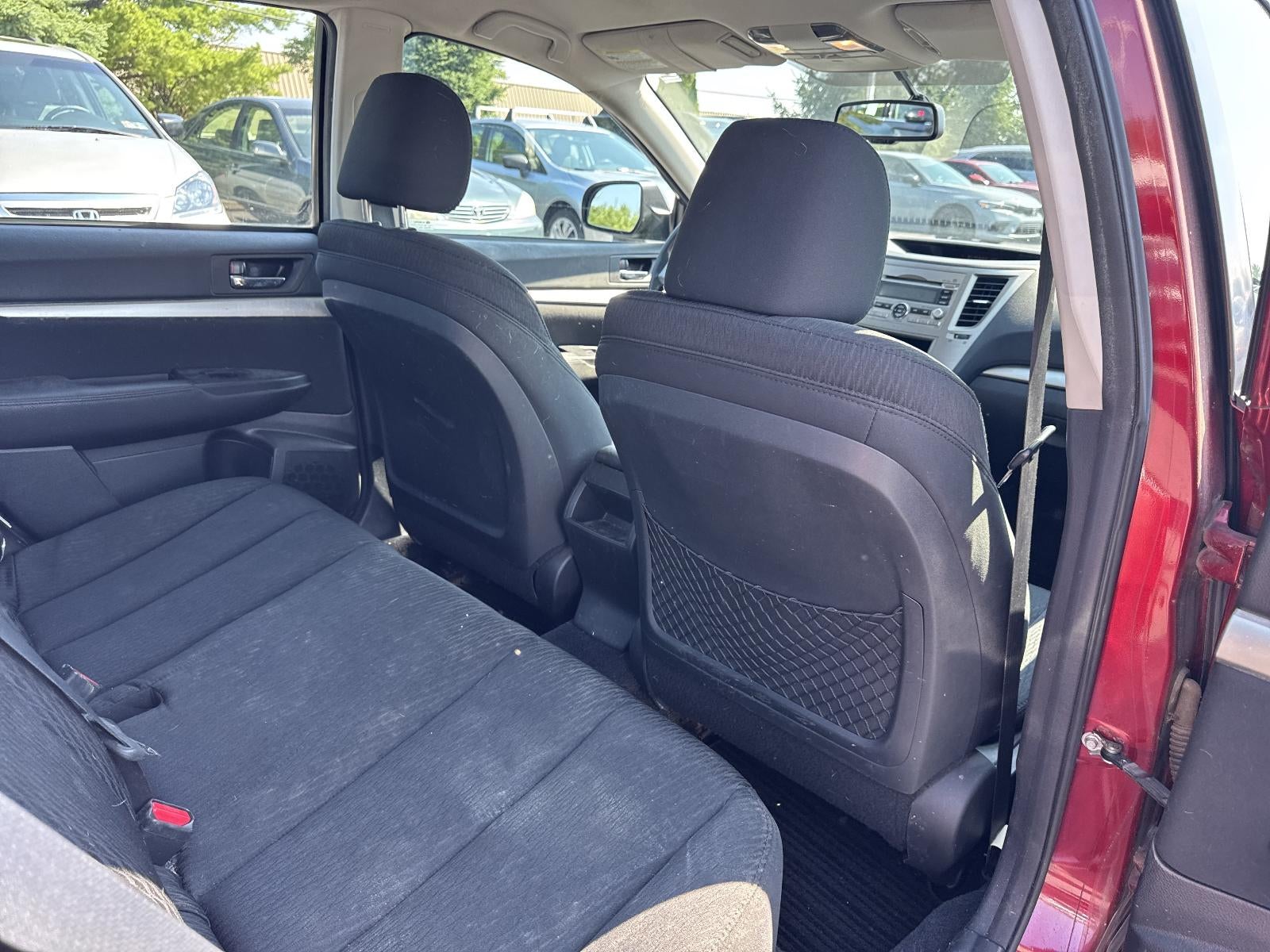 2010 Subaru Legacy 2.5i Automatic
