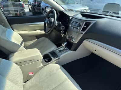 2011 Subaru Outback 2.5i Premium Automatic w/All-Weather Pkg and Power Moonroof Pkg