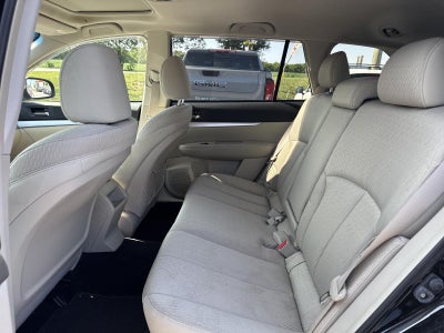 2011 Subaru Outback 2.5i Premium Automatic w/All-Weather Pkg and Power Moonroof Pkg