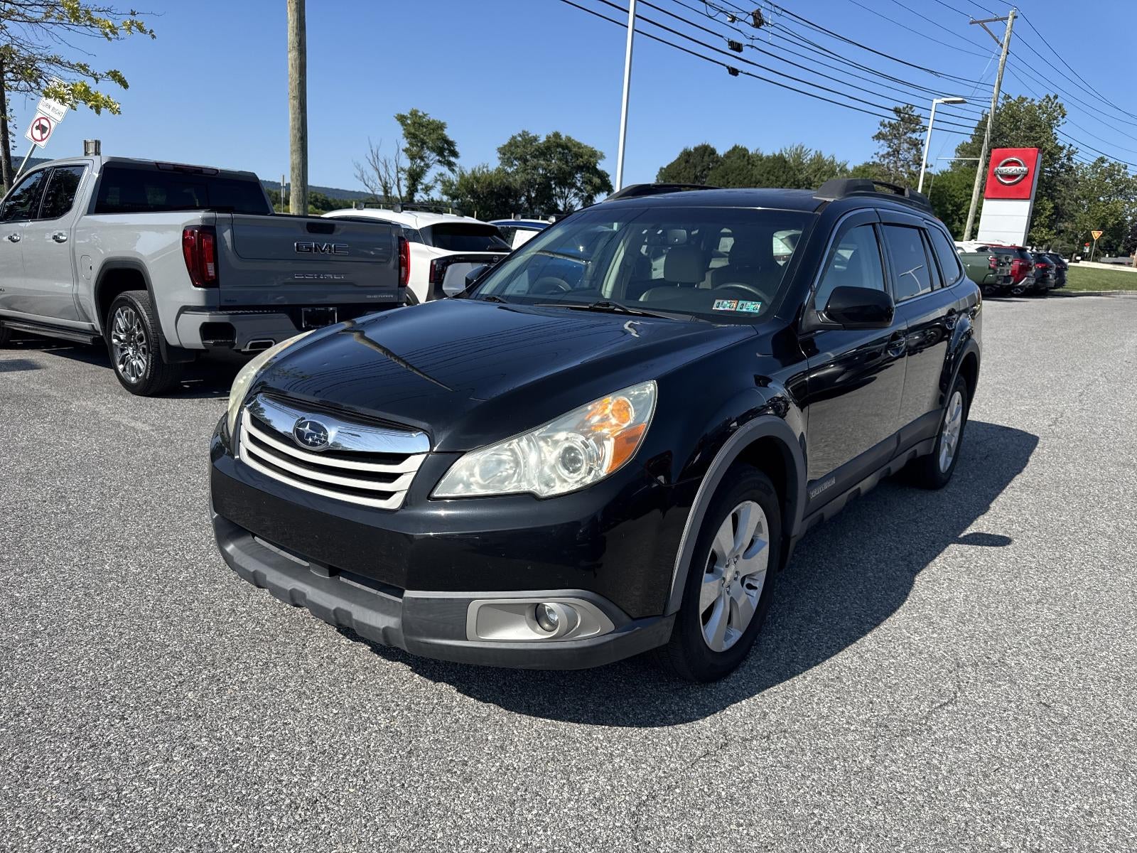 2011 Subaru Outback 2.5i Premium Automatic w/All-Weather Pkg and Power Moonroof Pkg