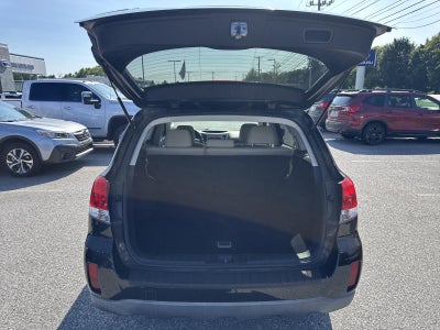 2011 Subaru Outback 2.5i Premium Automatic w/All-Weather Pkg and Power Moonroof Pkg