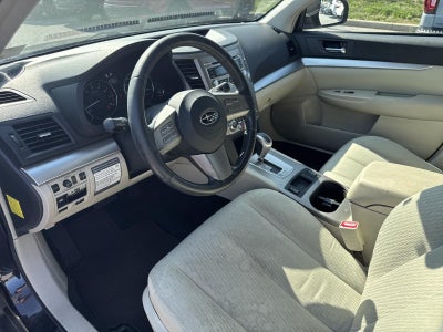 2011 Subaru Outback 2.5i Premium Automatic w/All-Weather Pkg and Power Moonroof Pkg