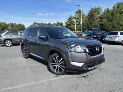 2024 Nissan Pathfinder Platinum 4WD