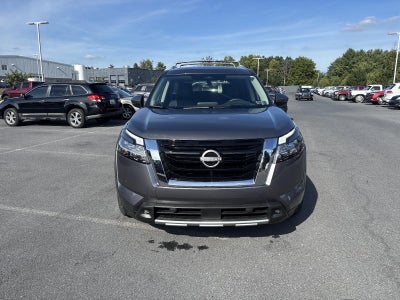 2024 Nissan Pathfinder Platinum 4WD