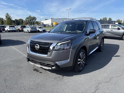 2024 Nissan Pathfinder Platinum 4WD