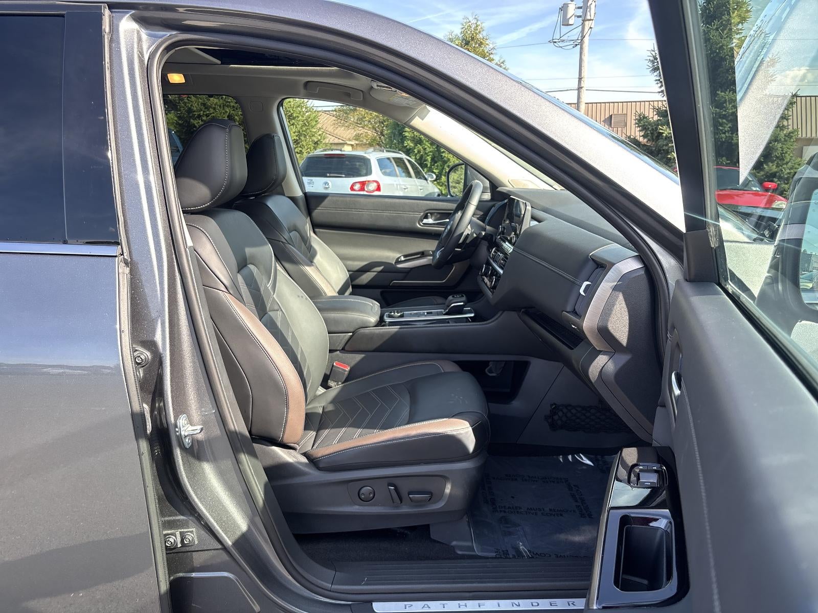 2024 Nissan Pathfinder Platinum 4WD