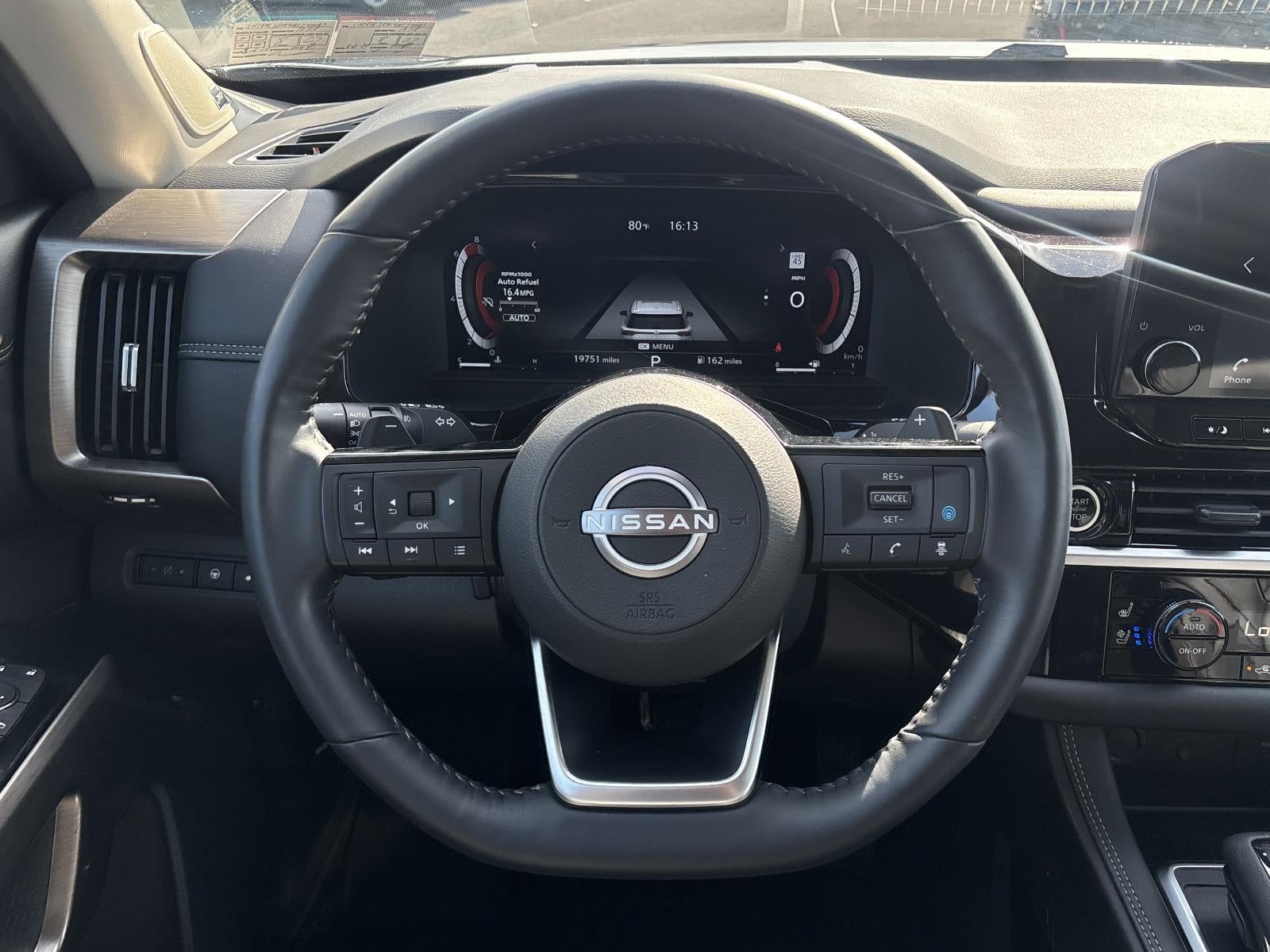 2024 Nissan Pathfinder Platinum 4WD