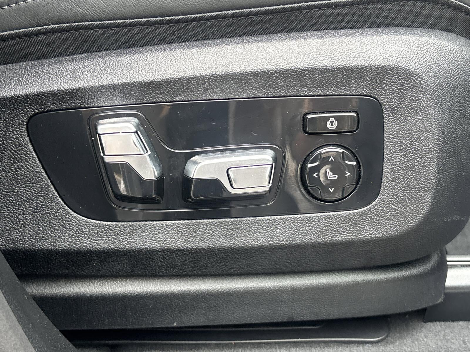 2025 BMW X5 xDrive40i Sports Activity Vehicle
