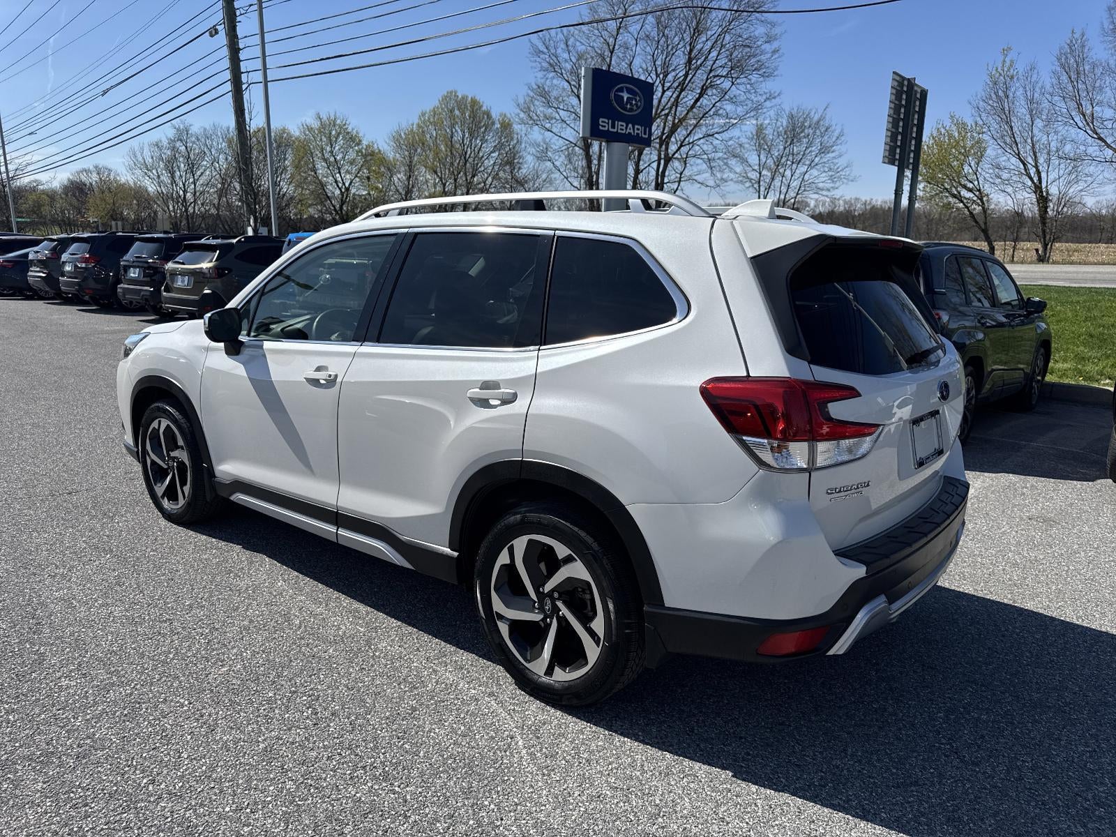 2022 Subaru Forester Touring CVT