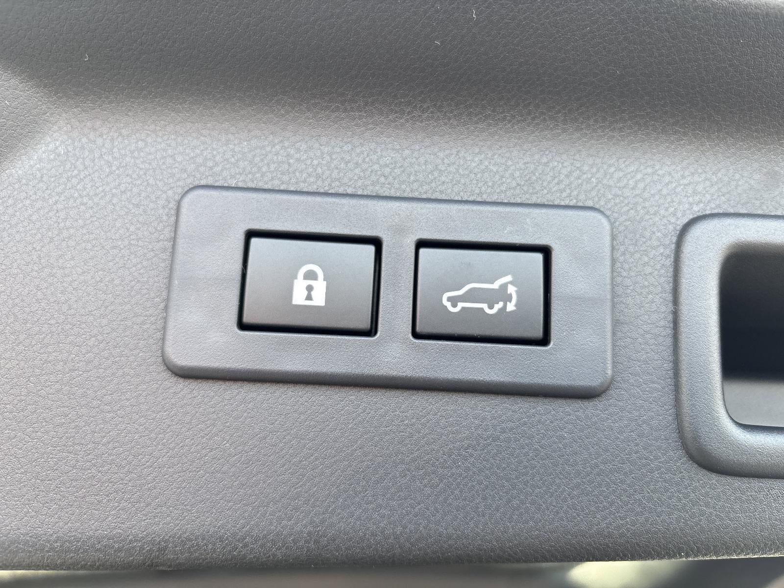 2025 Subaru Forester Limited Hybrid AWD