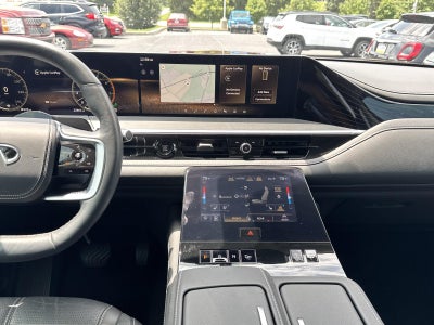 2025 INFINITI QX80 SENSORY AWD