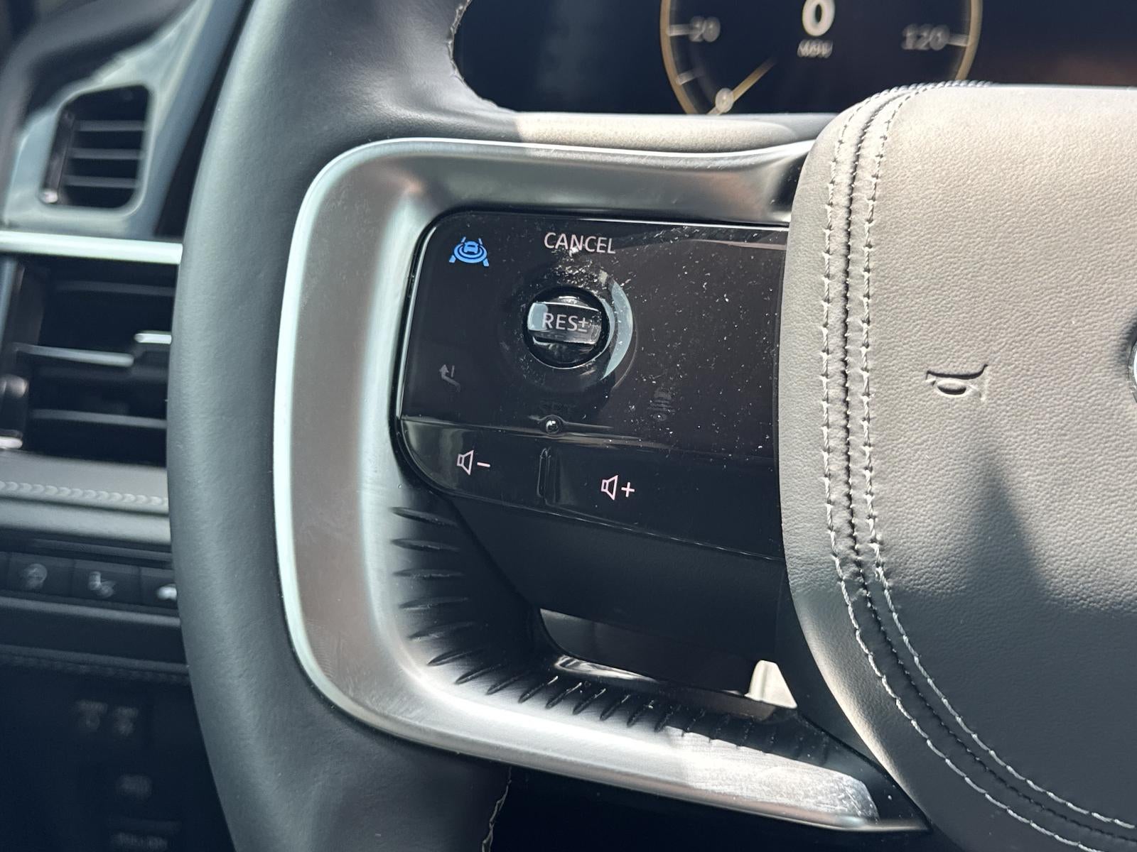 2025 INFINITI QX80 SENSORY AWD