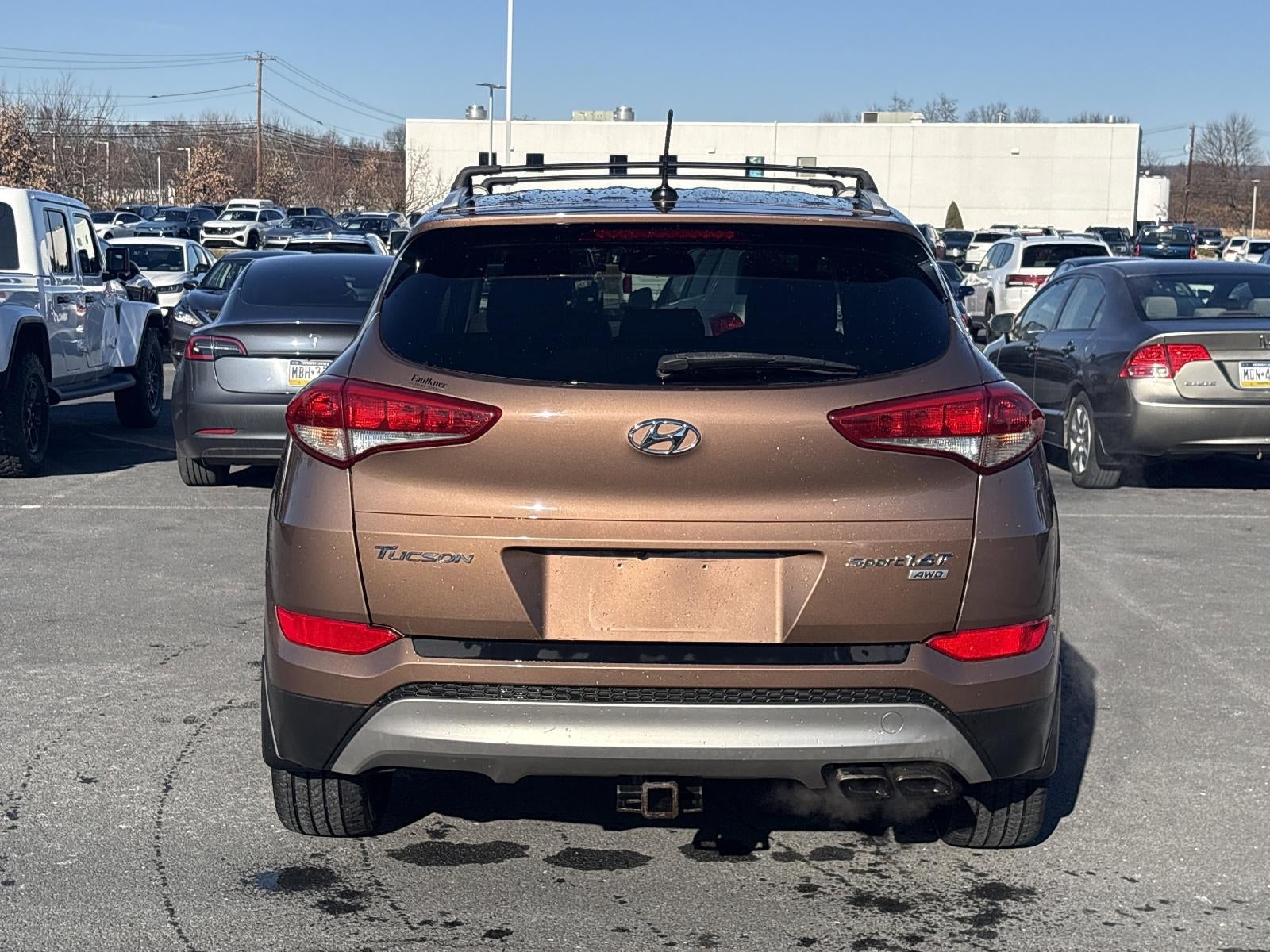 2016 Hyundai TUCSON AWD 4dr Sport w/Beige Int