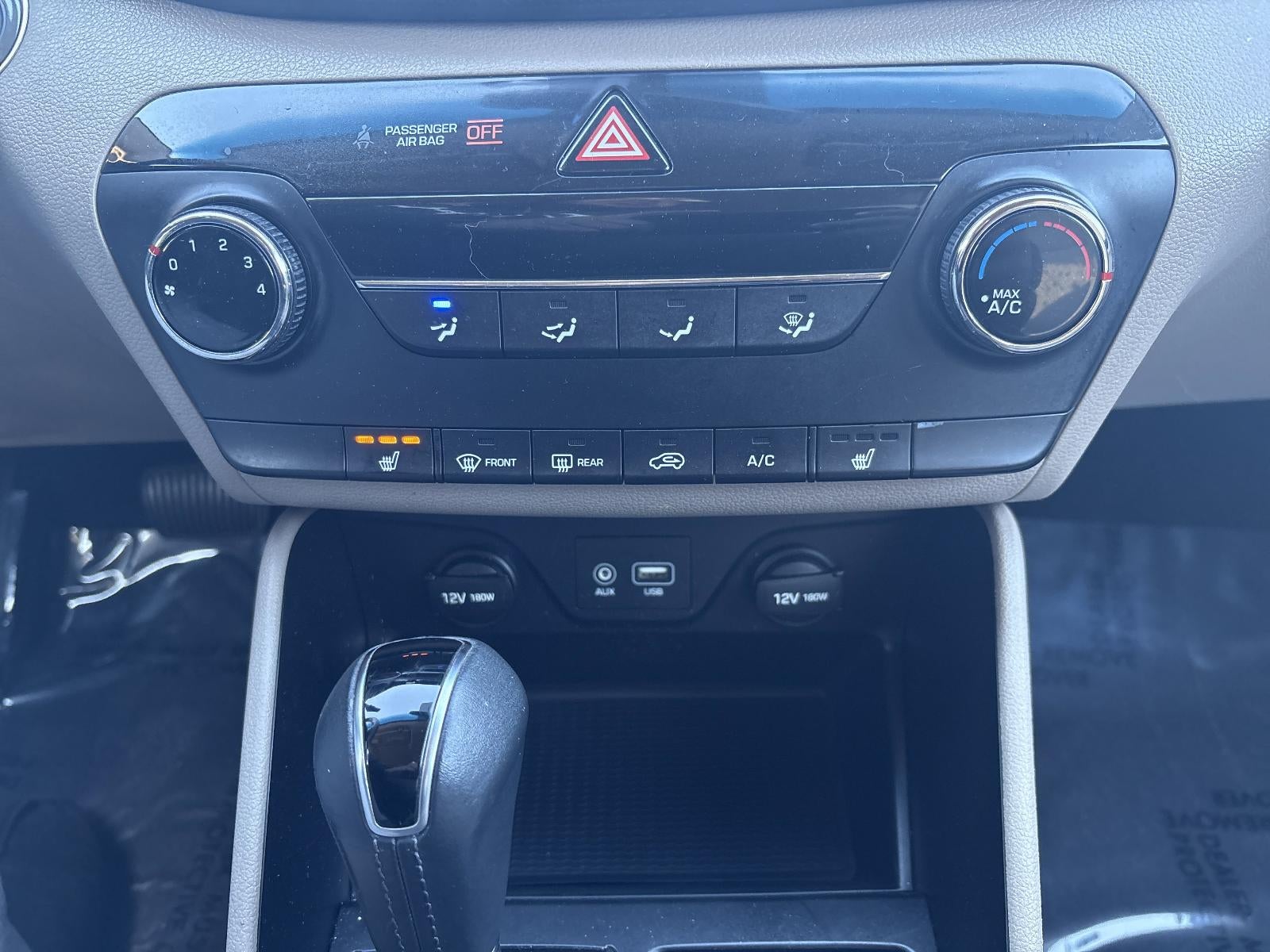 2016 Hyundai TUCSON AWD 4dr Sport w/Beige Int