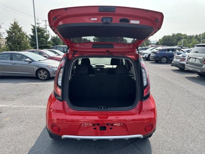 2017 Kia Soul + Auto