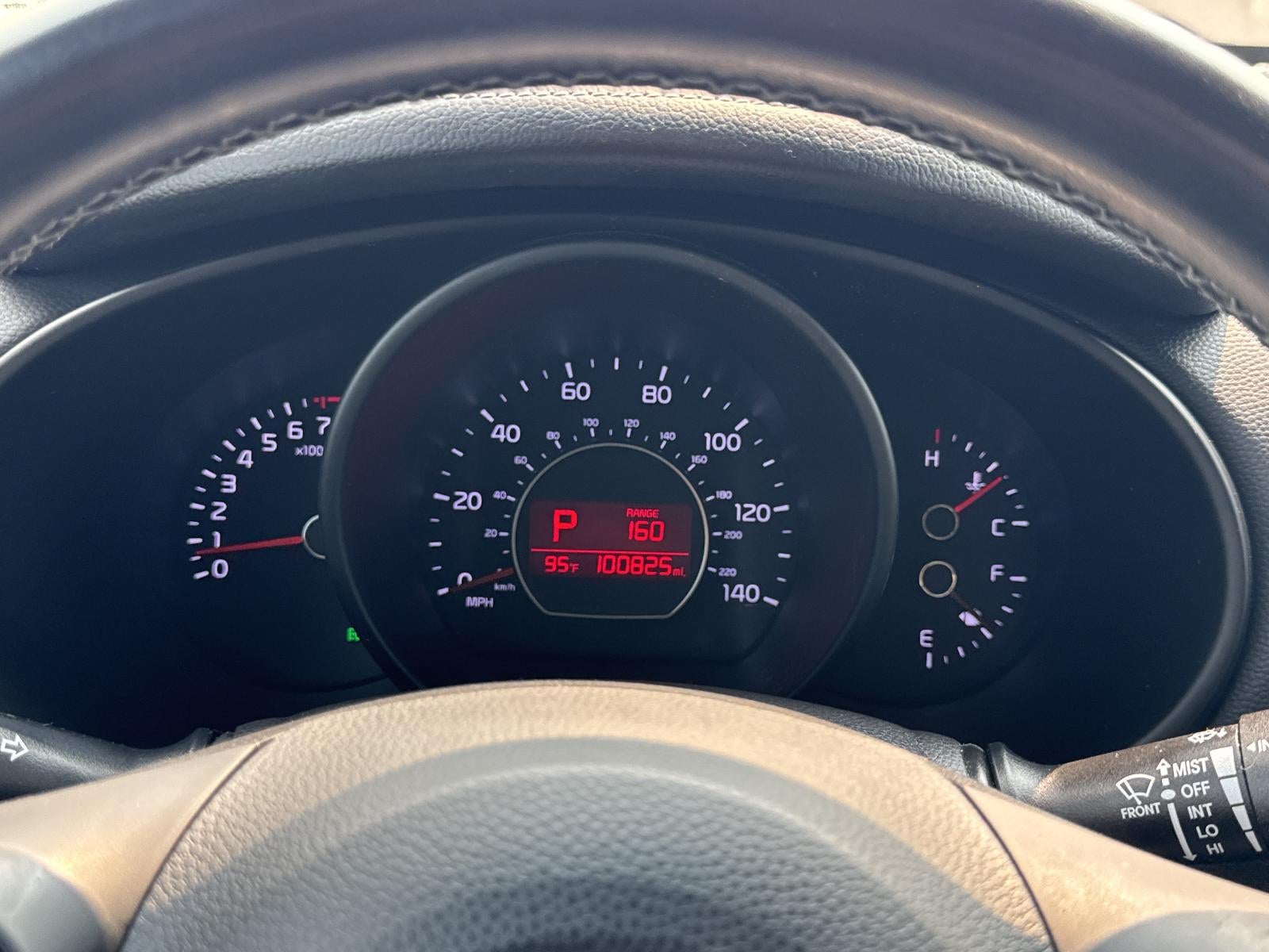 2017 Kia Soul + Auto