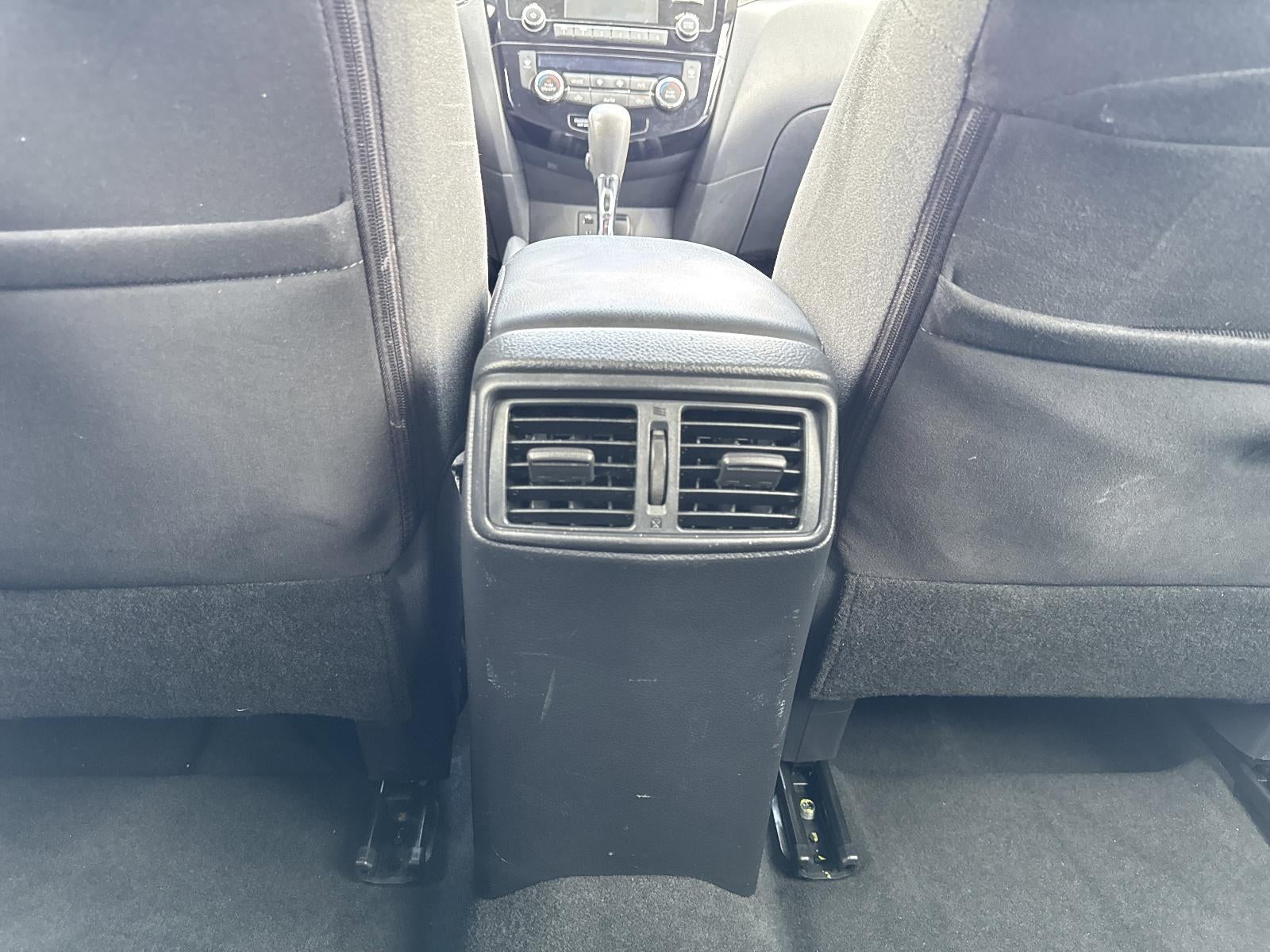 2015 Nissan Rogue AWD 4dr SV