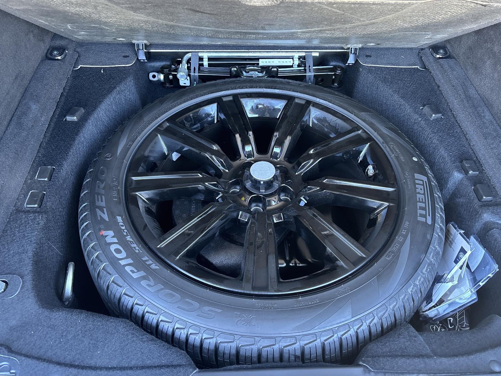 2021 Land Rover Range Rover Sport V8 Supercharged HSE Dynamic