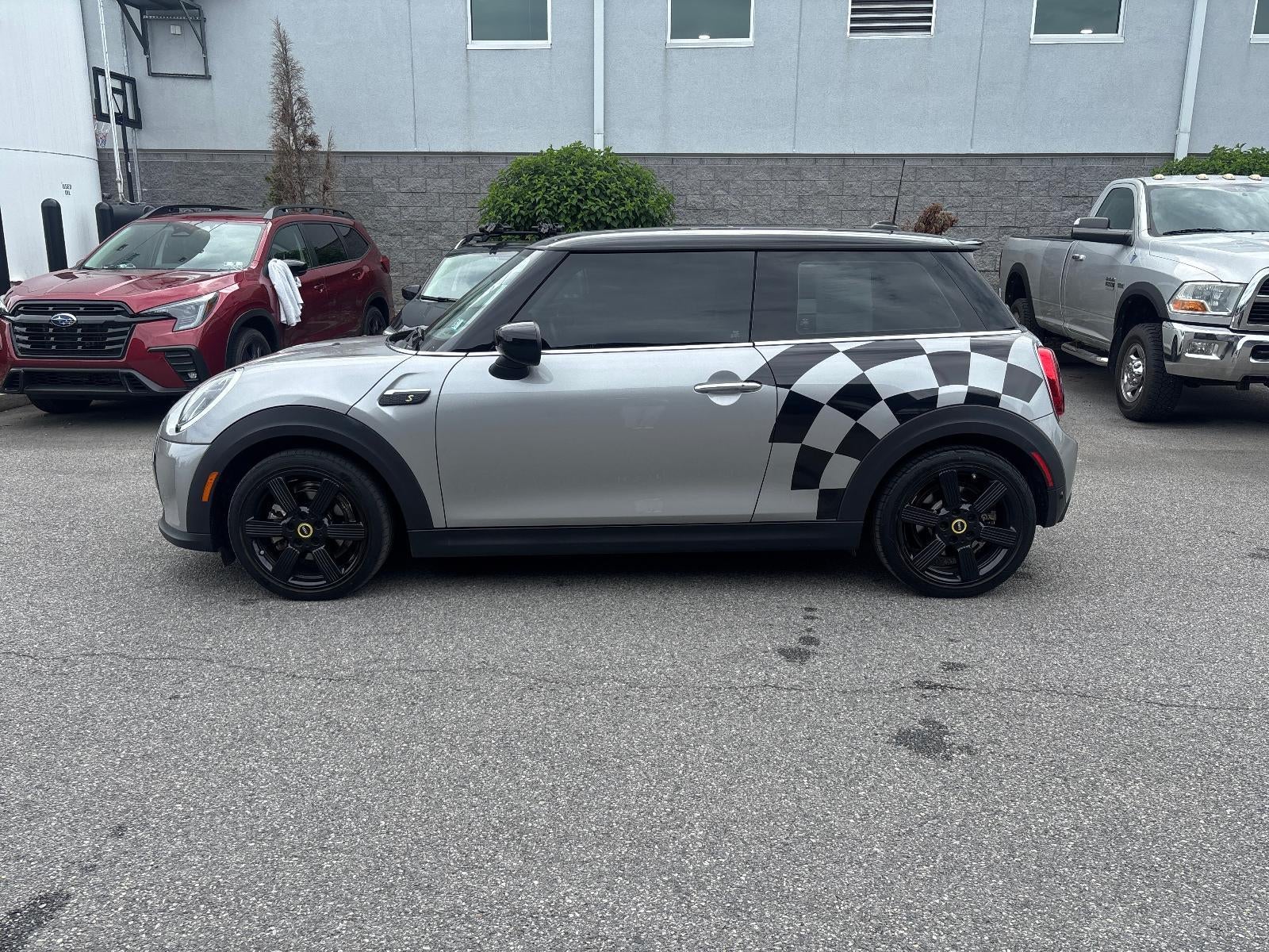 2024 MINI Electric Hardtop 2 Door Cooper SE
