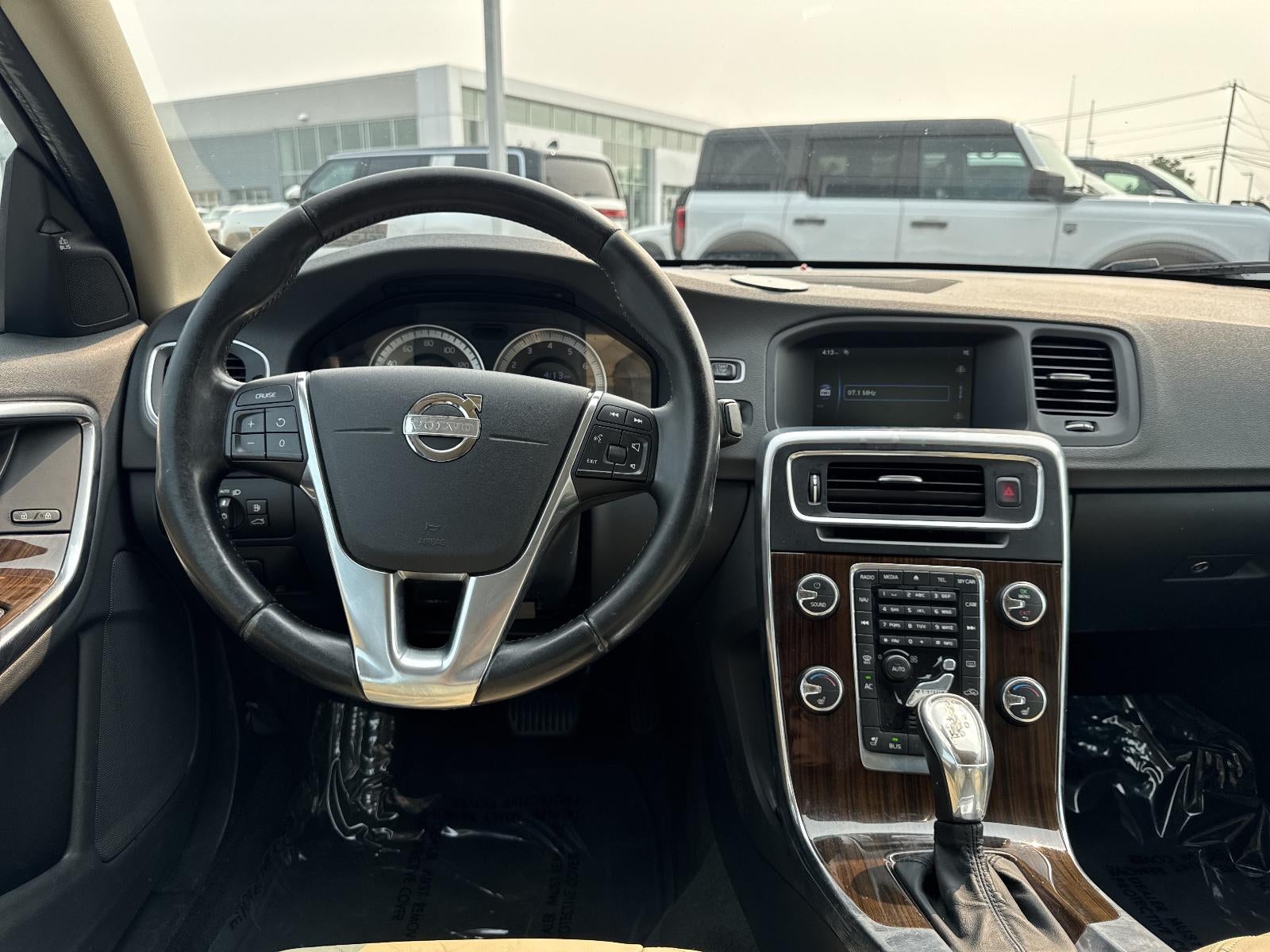 2013 Volvo S60 4dr Sdn T5 AWD