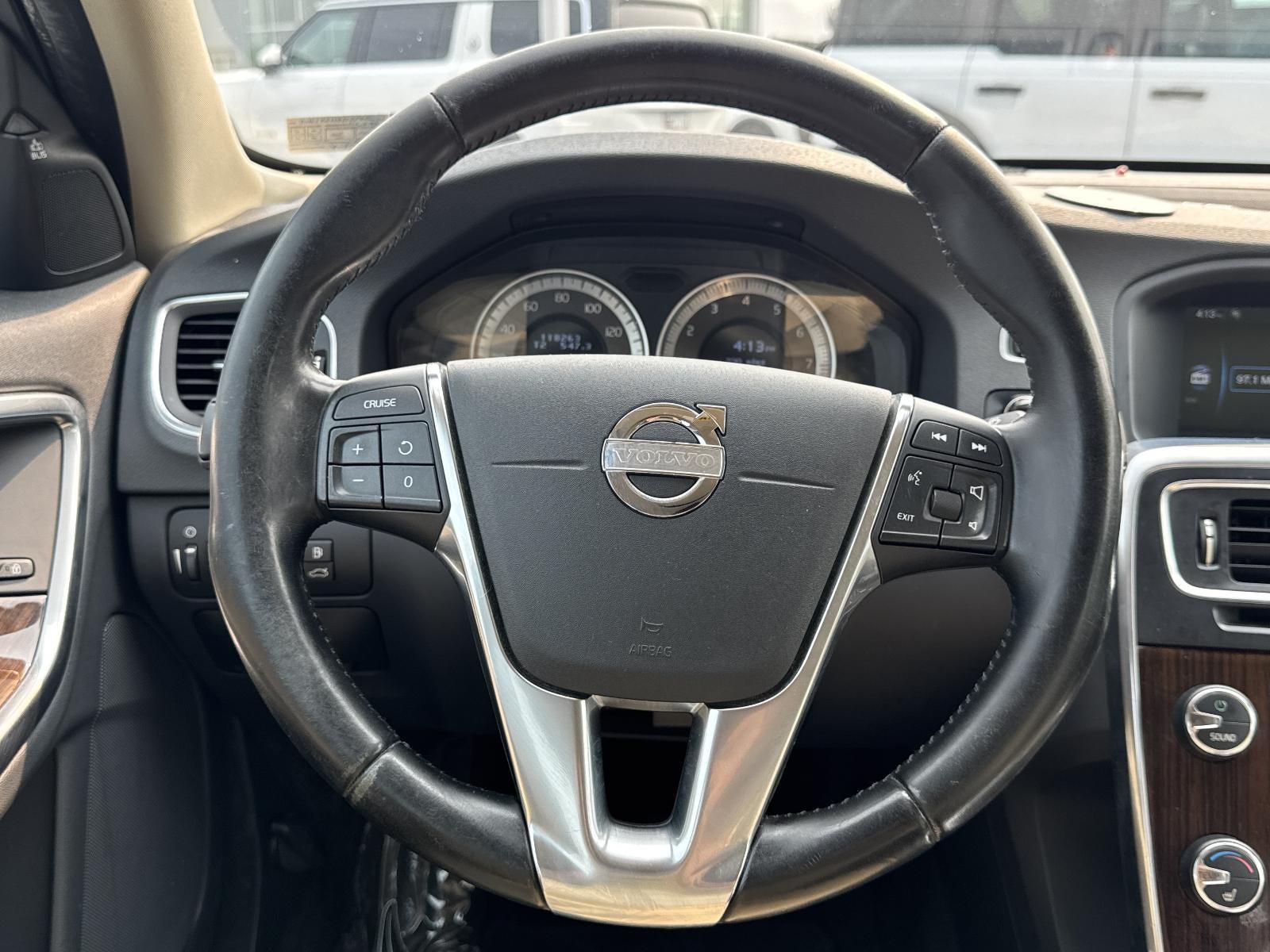 2013 Volvo S60 4dr Sdn T5 AWD