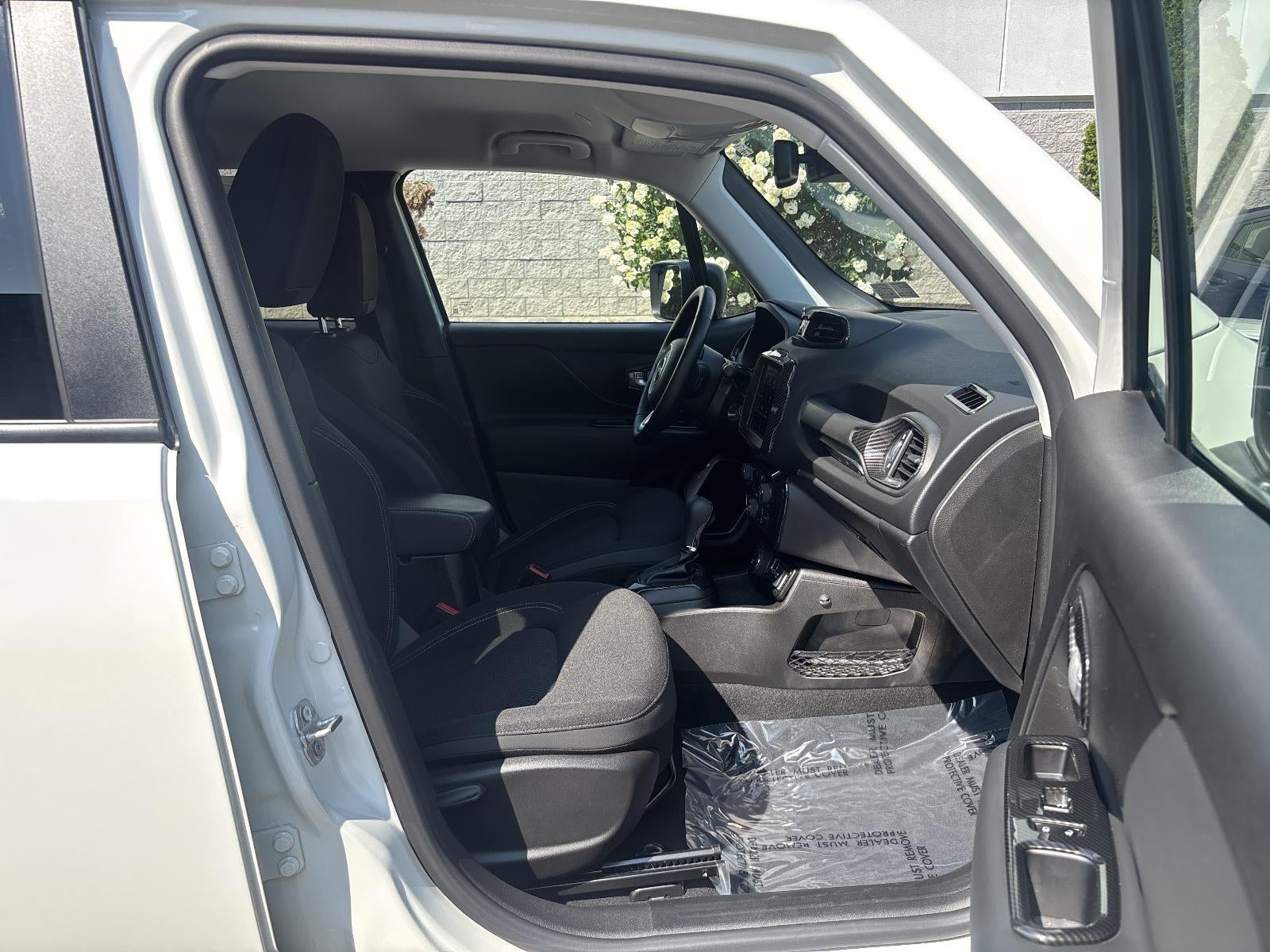 2023 Jeep Renegade Latitude 4x4