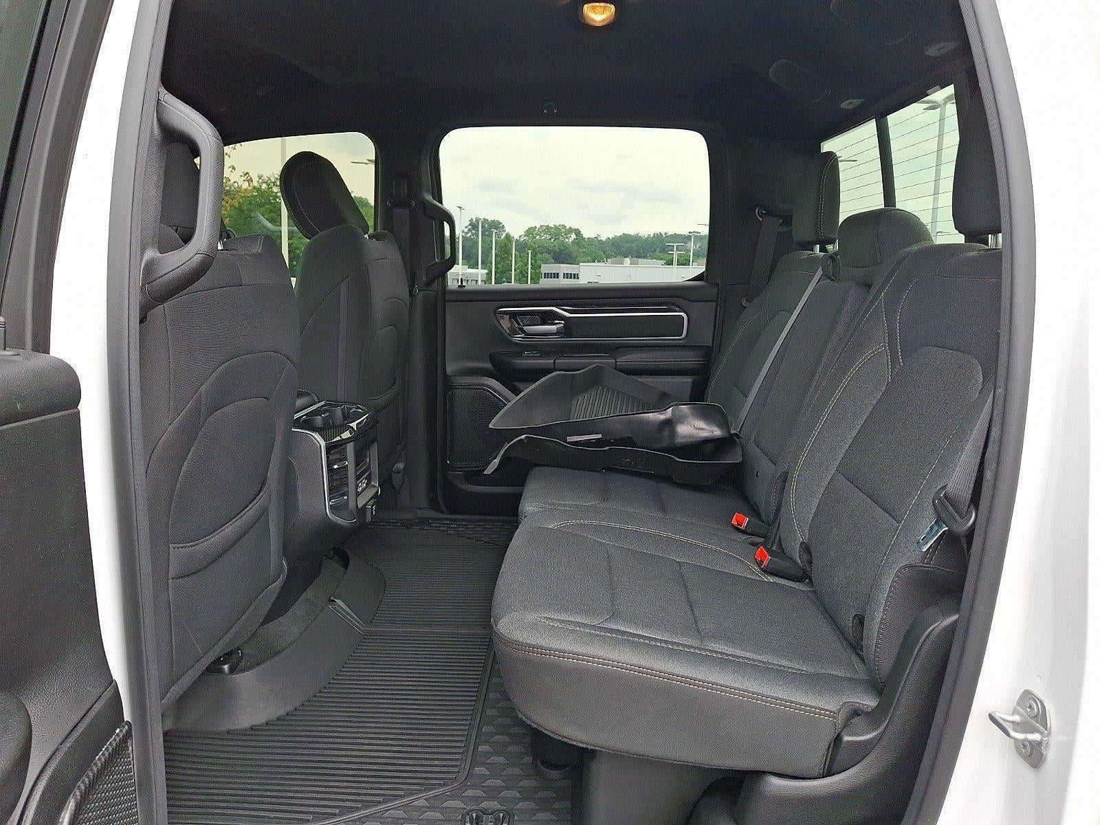 2020 RAM 1500 Big Horn 4x4 Crew Cab 5'7" Box