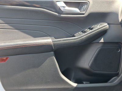 2025 Ford Escape ST-Line Select AWD
