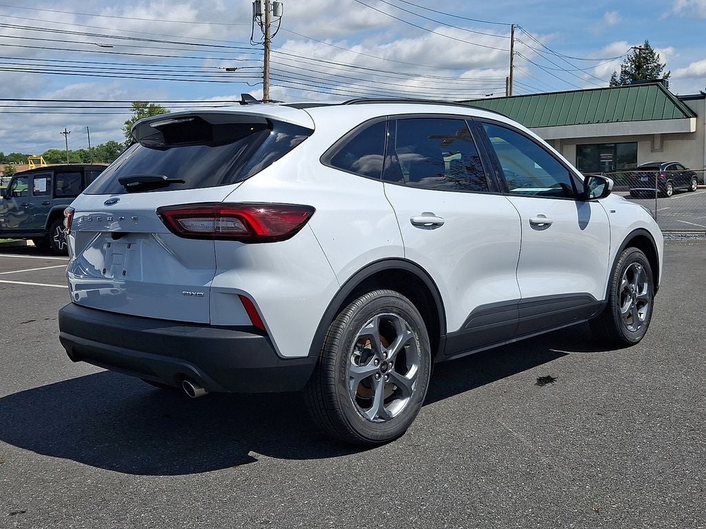 2025 Ford Escape ST-Line Select AWD