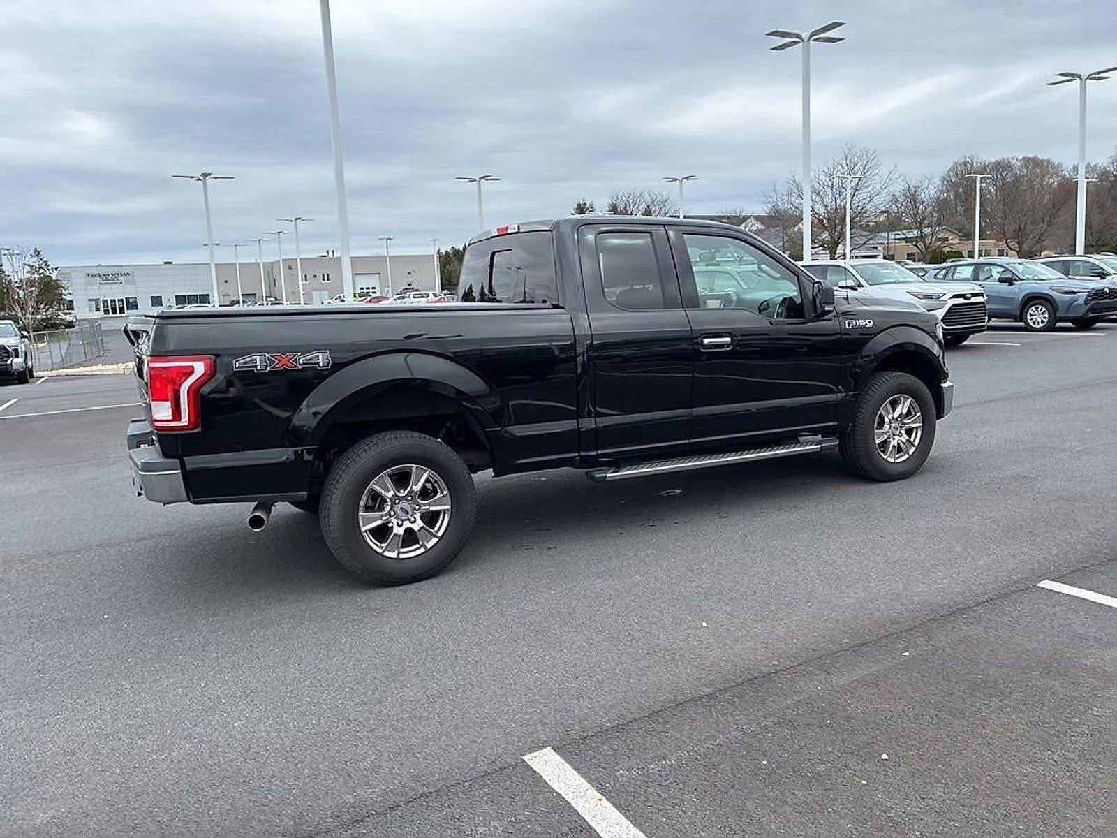2015 Ford F-150 4WD SuperCab 6-1/2 Ft Box XLT