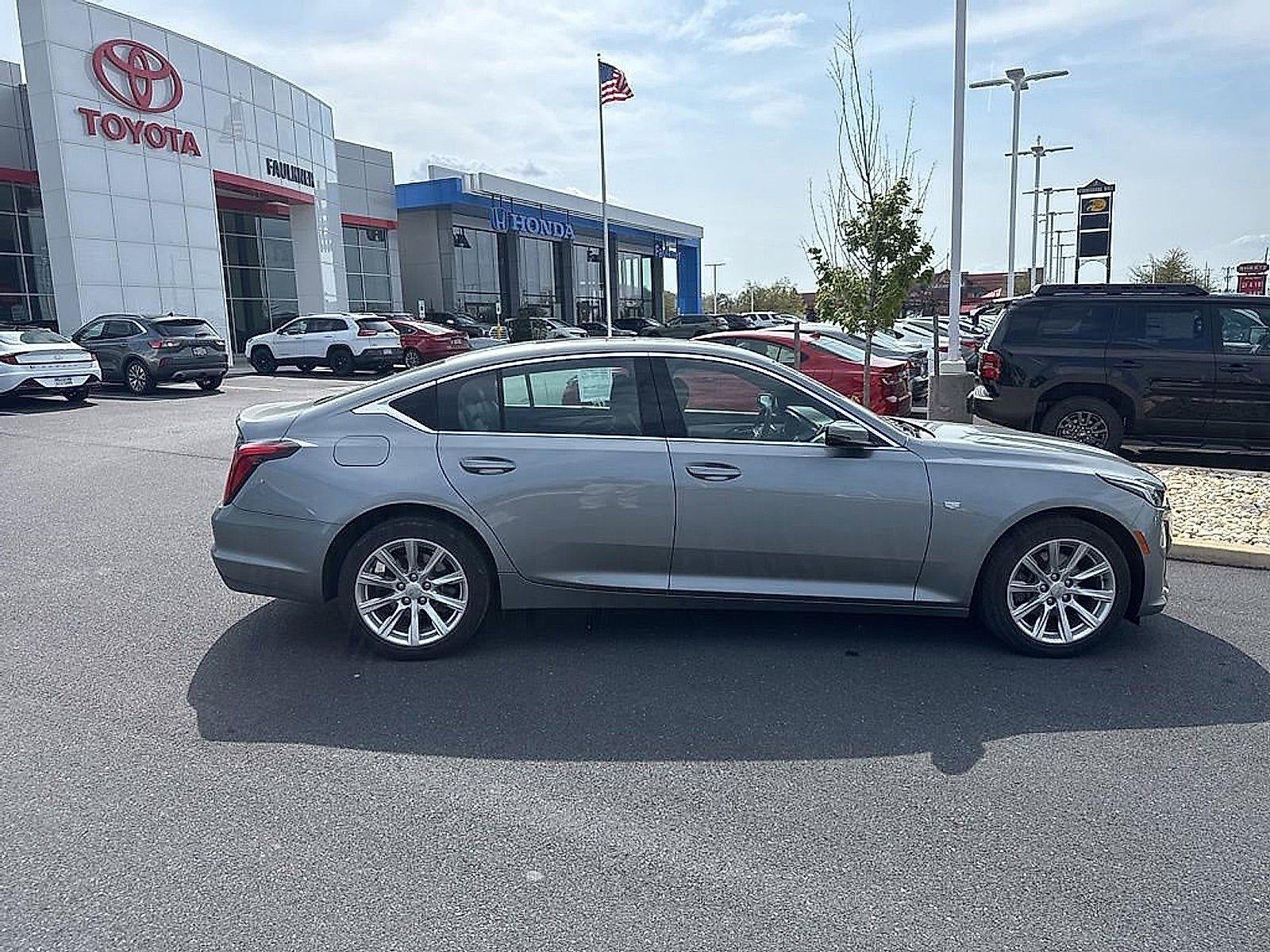 2023 Cadillac CT5 4dr Sdn Luxury