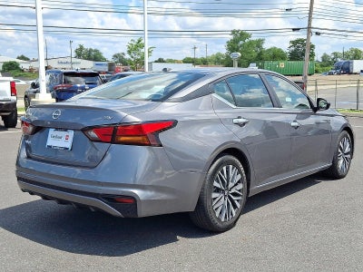 2024 Nissan Altima 2.5 SV Sedan