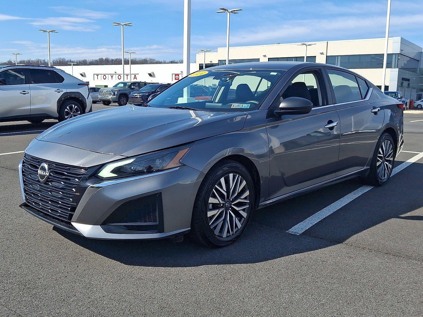 2024 Nissan Altima 2.5 SV Sedan