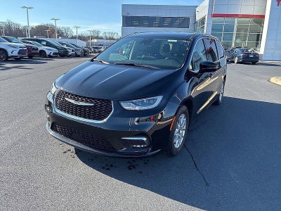 2024 Chrysler Pacifica Touring L FWD