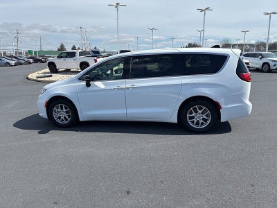 2024 Chrysler Pacifica Touring L FWD