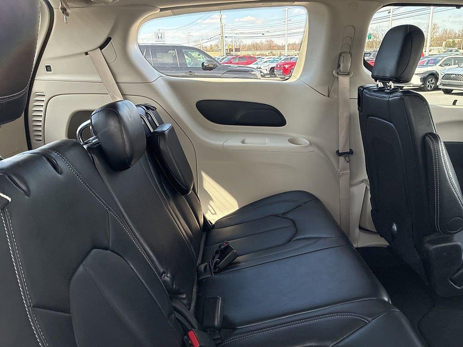 2024 Chrysler Pacifica Touring L FWD