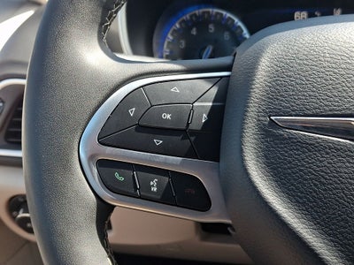 2024 Chrysler Pacifica Touring L FWD