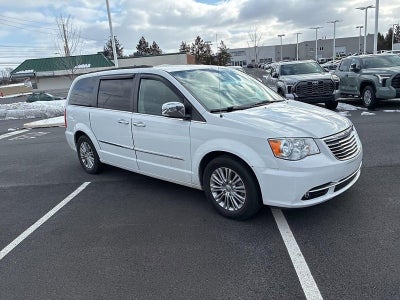 2016 Chrysler Town & Country 4dr Wgn Touring-L Anniversary Edition