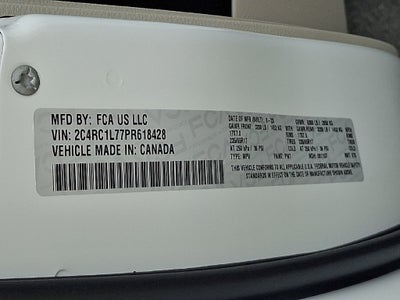 2023 Chrysler Pacifica Hybrid Touring L