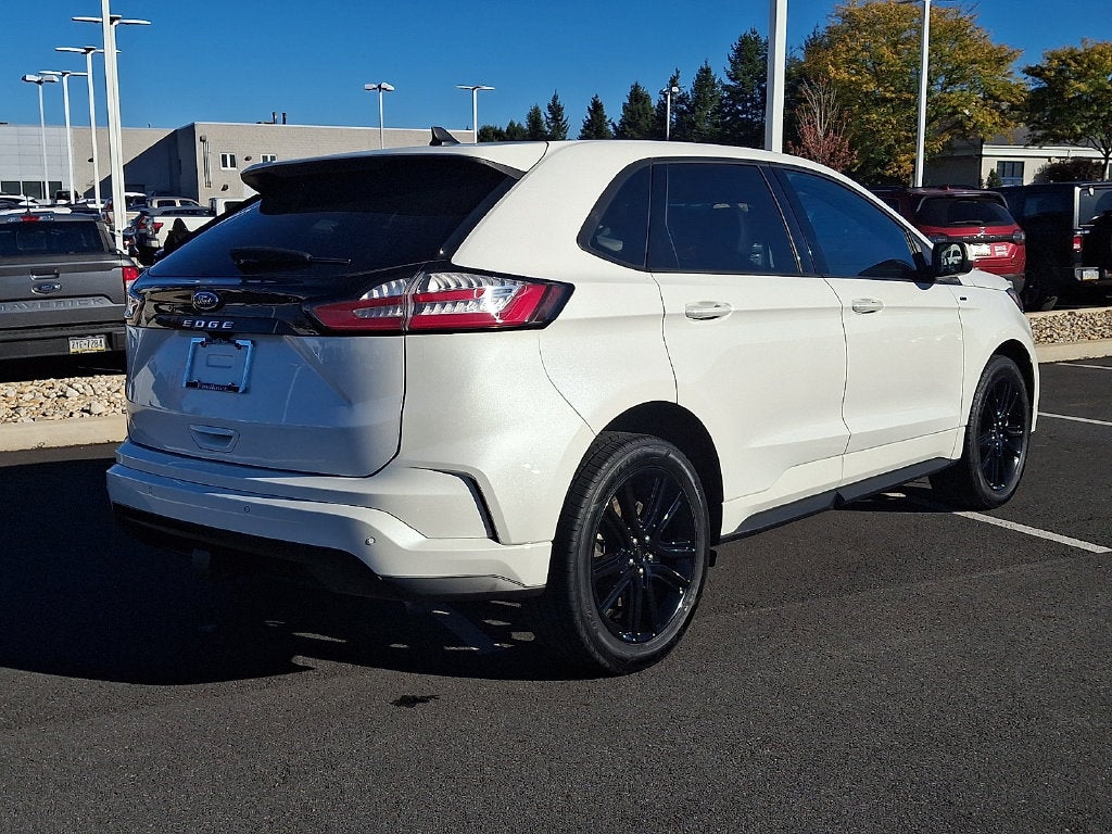 2024 Ford Edge ST Line