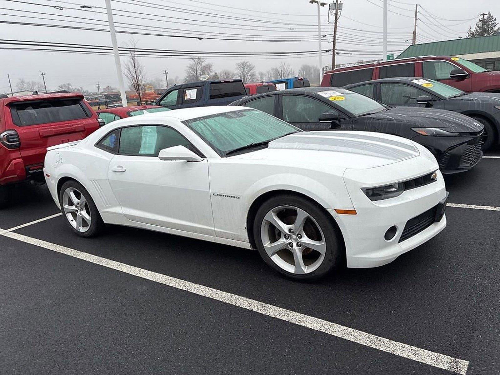 2015 Chevrolet Camaro 2dr Cpe LT w/1LT