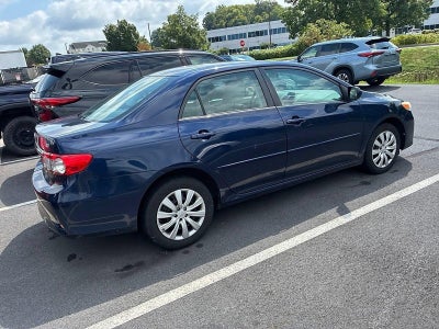 2013 Toyota Corolla 4dr Sdn Auto LE (Natl)
