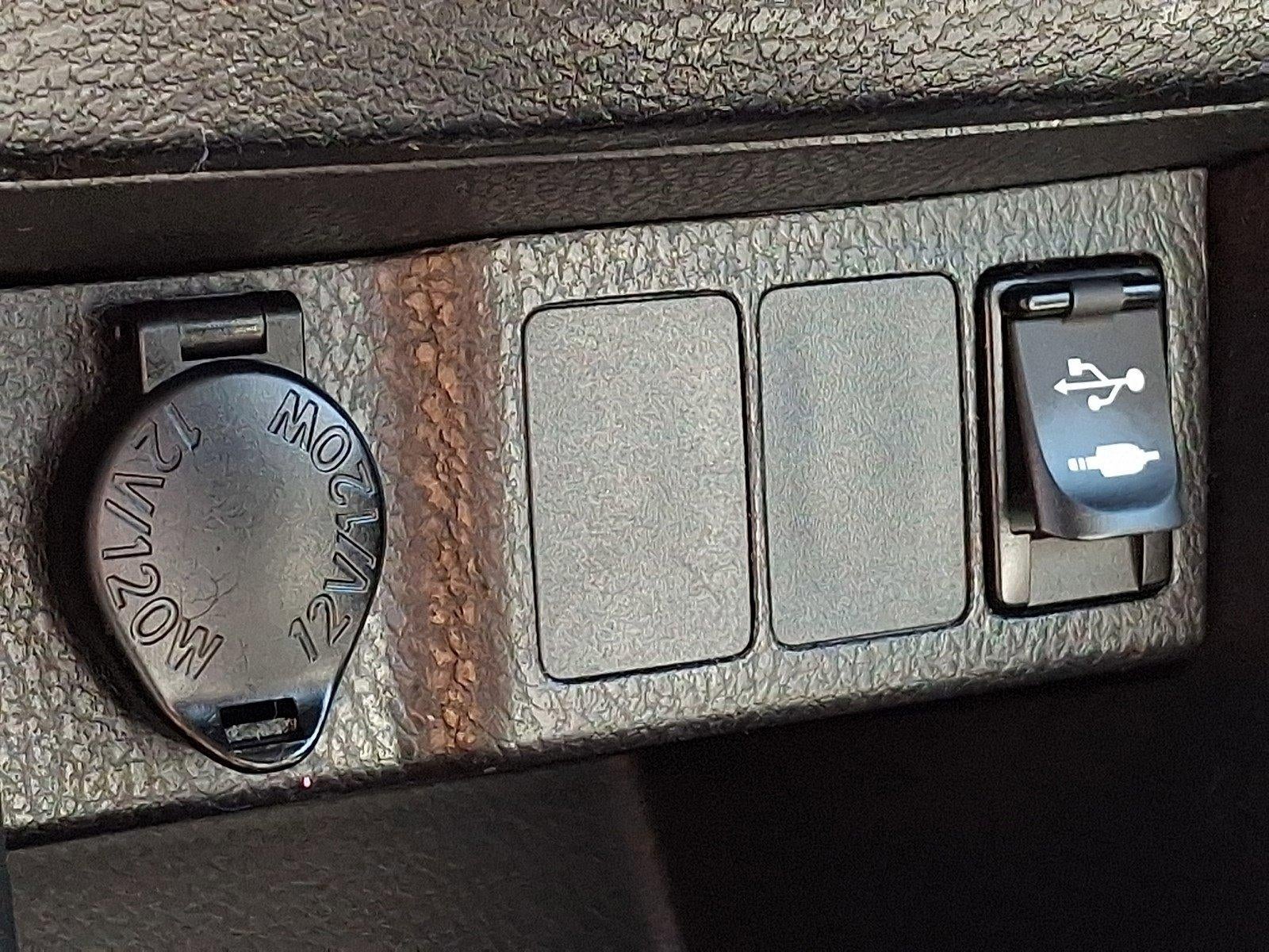 2016 Toyota Corolla 4dr Sdn Auto L (Natl)
