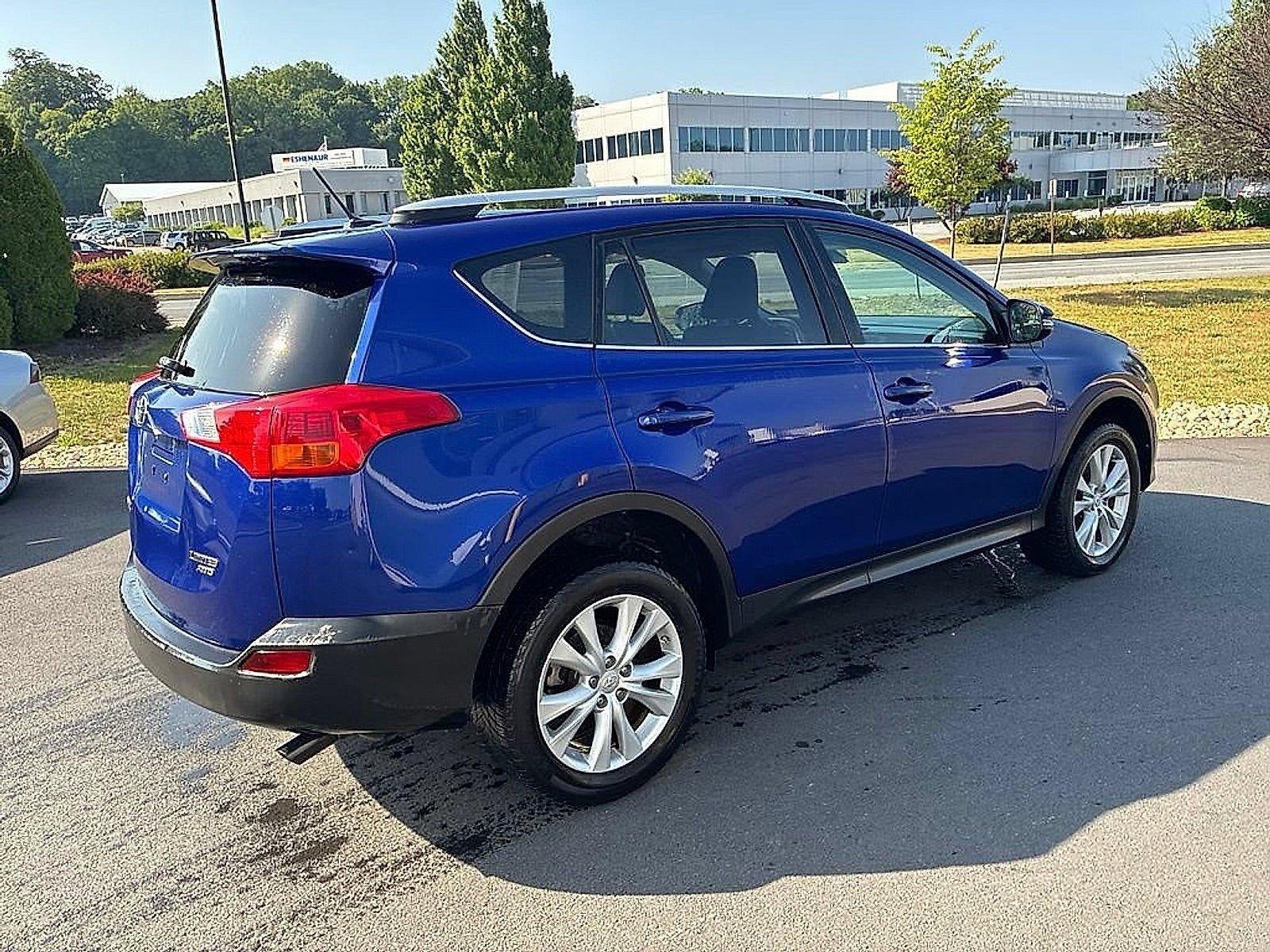 2015 Toyota RAV4 AWD 4dr Limited (GS)