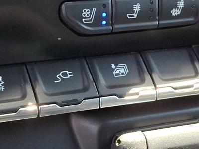 2021 Chevrolet Silverado 1500 Crew Cab Short Box 4-Wheel Drive LTZ