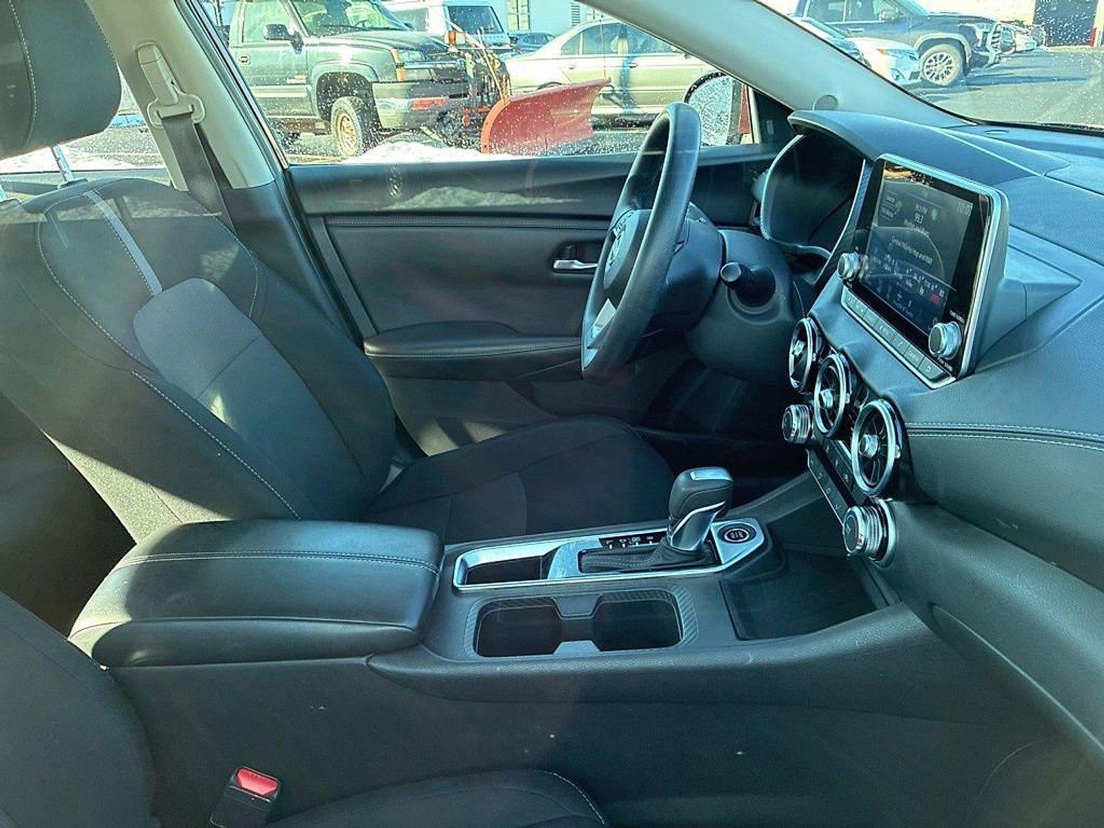 2024 Nissan Sentra SV CVT