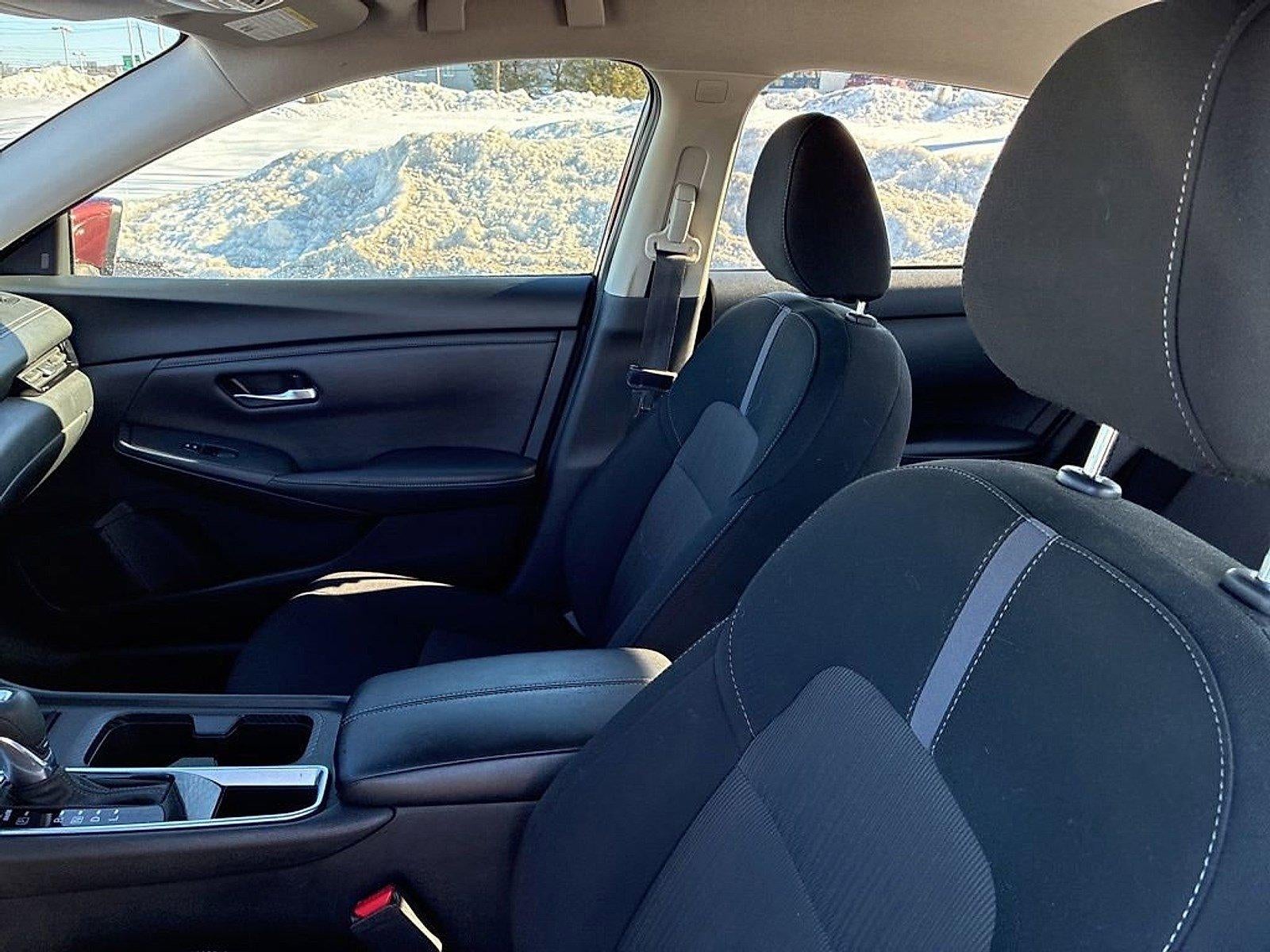 2024 Nissan Sentra SV CVT