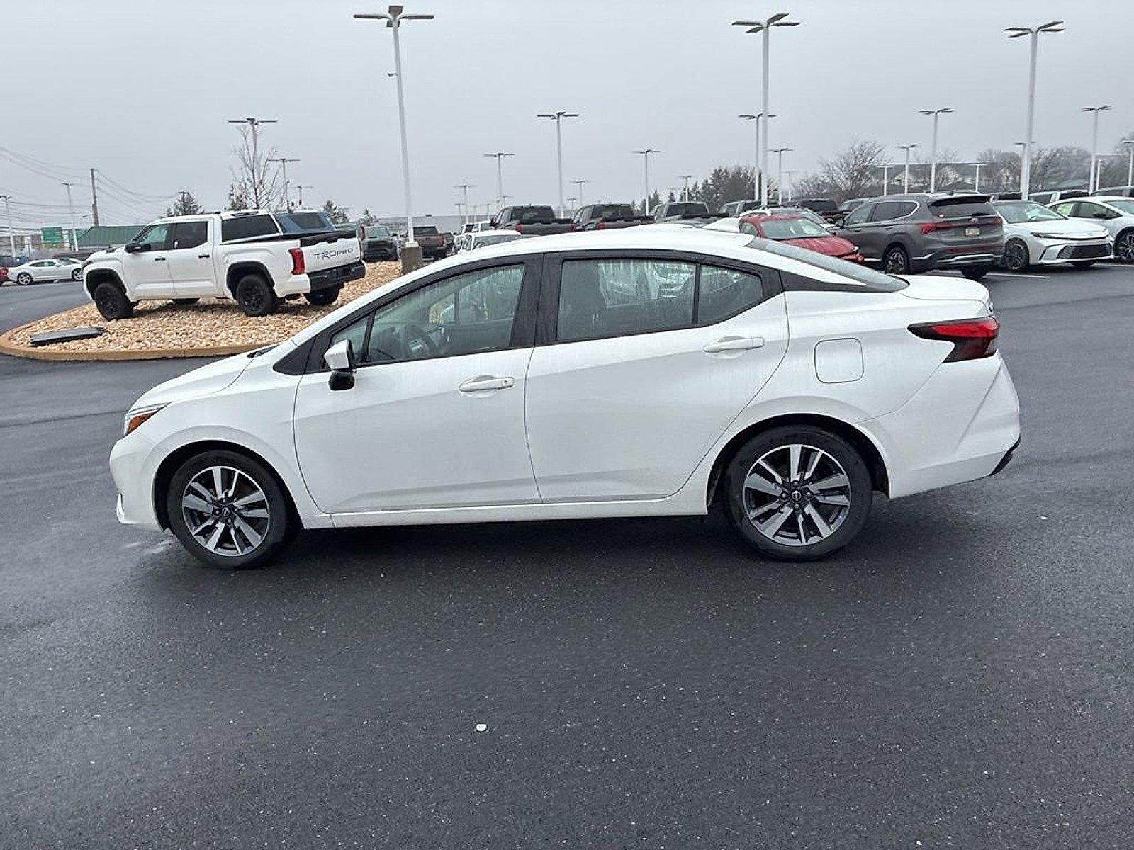 2023 Nissan Versa SV CVT