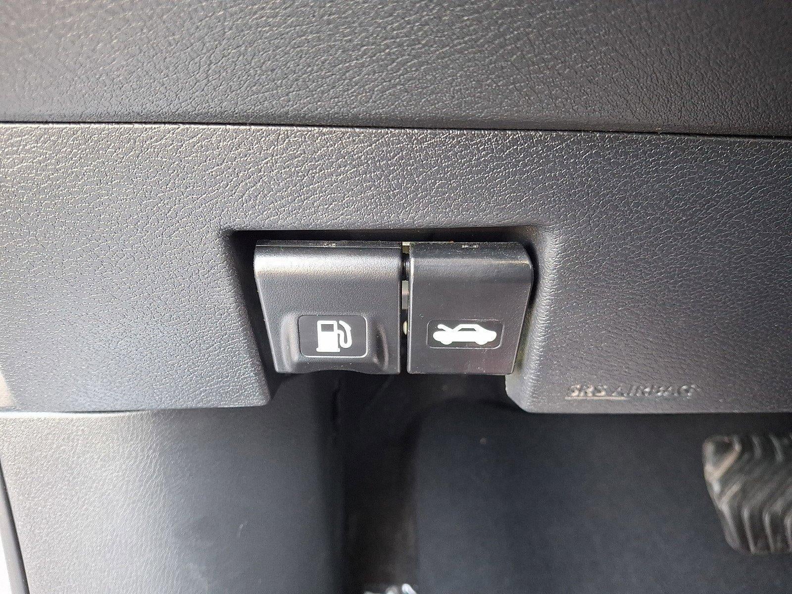 2023 Nissan Versa SV CVT